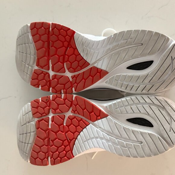 New Balance Fresh Foam Mens Size 13 - Picture 5 of 5